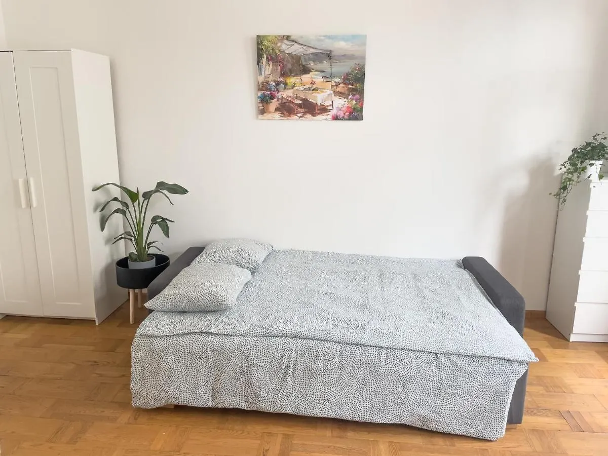Apartmán Sunny Studio Near Central Station Vídeň 0*,  Rakousko