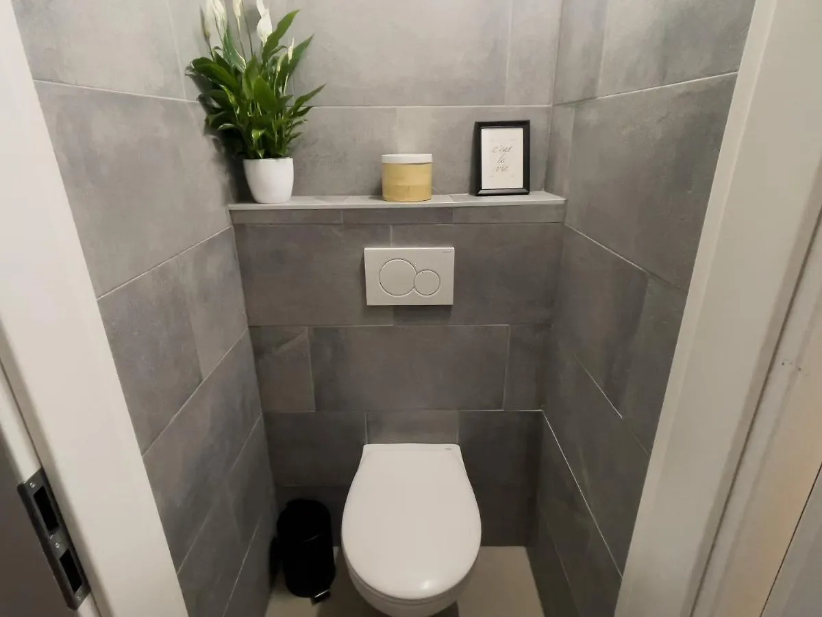 Apartmán Sunny Studio Near Central Station Vídeň 0*,  Rakousko